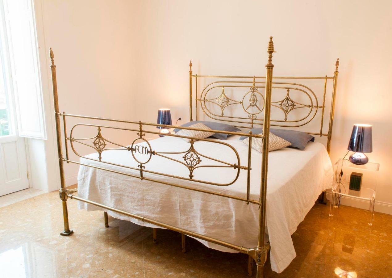 Ortigia Exclusive Apartment Syracuse Екстер'єр фото