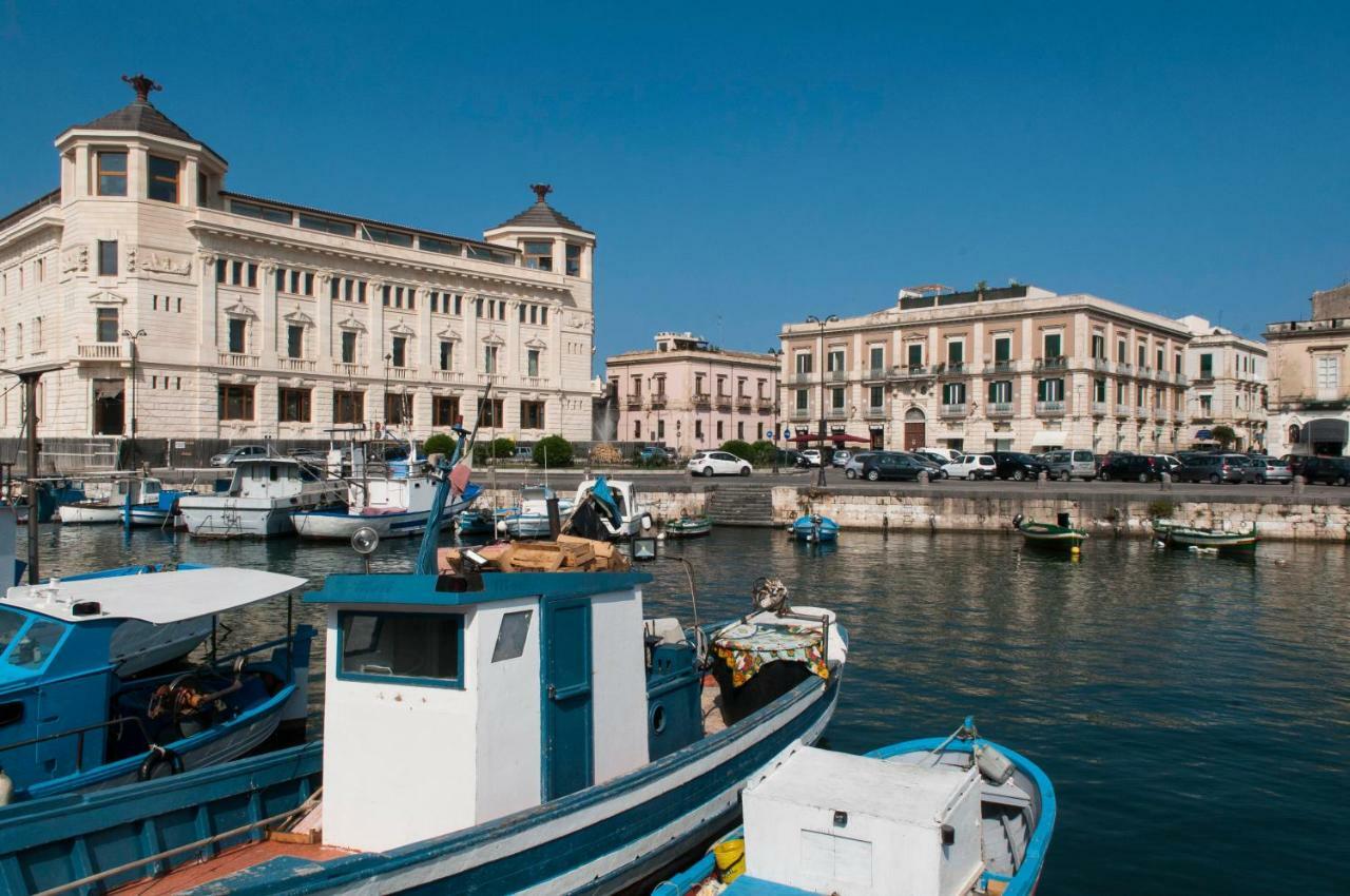 Ortigia Exclusive Apartment Syracuse Екстер'єр фото